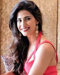 Aahana Kumra